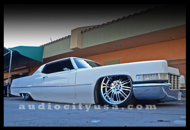 Cadillac DeVille No11